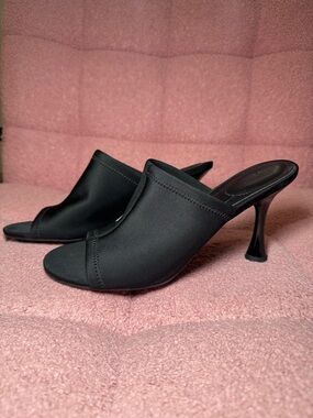 H&M Black Open-Toe Mule Heels with Sculpted Stiletto